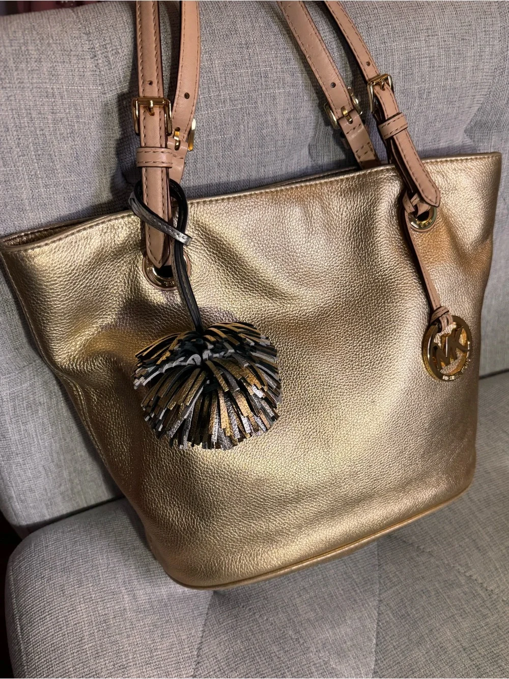 Michael Kors Gold Pebbled Leather Tote with Gold MK Charm - Picture 15 of 16